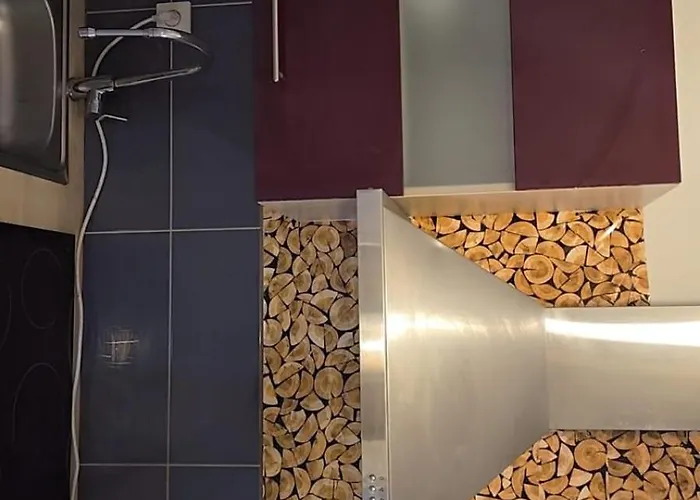 Apartament Chic In *