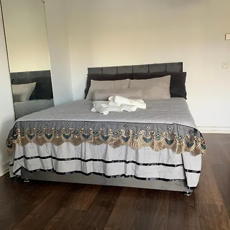 Chic In Lägenhet Luxemburg